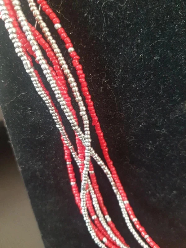 New multi-strand red and silver necklace – photo 2
